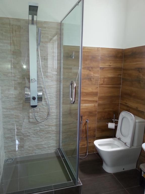 Mama Beach Villa نيجومبو المظهر الخارجي الصورة